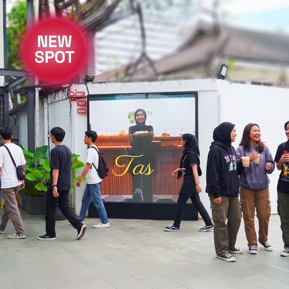 LED M Bloc Mural, Jakarta – 8infiniooh