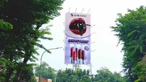 Portrait 8 x 16 m static billboard on Jl. Dr. Saharjo near Kota Kasablanka, South Jakarta, showing a Somethinc campaign above traffic