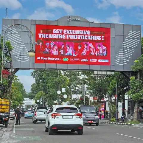 LED Videotron Riau B, Bandung – 8infiniooh
