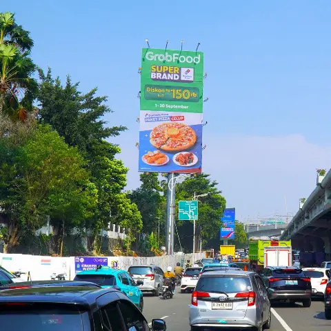 Billboard TB Simatupang, Jakarta – 8infiniooh