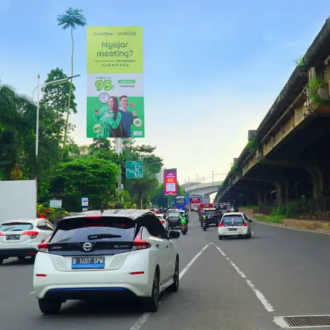 Billboard TB Simatupang, Jakarta – 8infiniooh