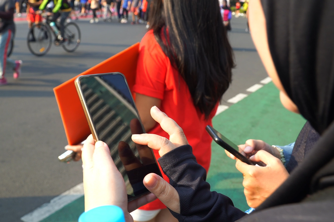 The First Large-Scale Outdoor LED Interactive Game Activation di Indonesia